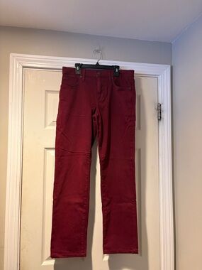 Joe's Jeans Brixton Straight-Leg Jeans in Burgundy 30